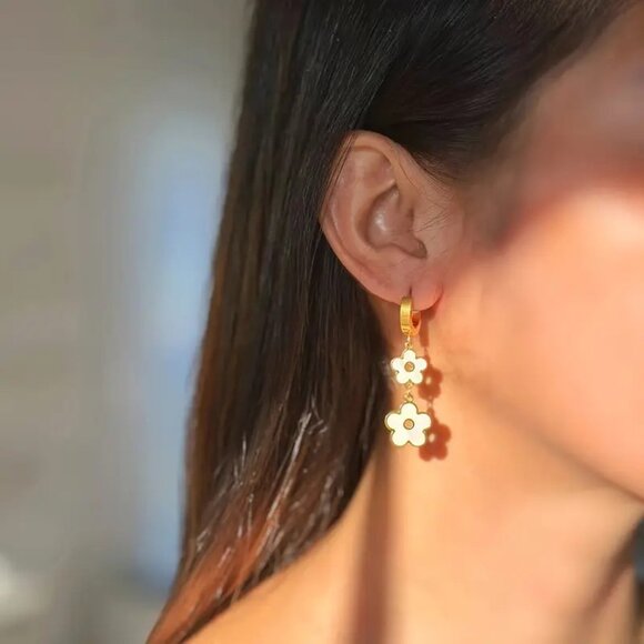 Whimsy_and_Rose Jewelry - Gold Stainless Steel White Floral Dangle Earrings